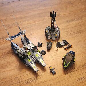 LEGO 8633 Mission 4: Speedboat Rescue